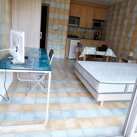 Dans - 25 M² Avec Terrasse Et Parking