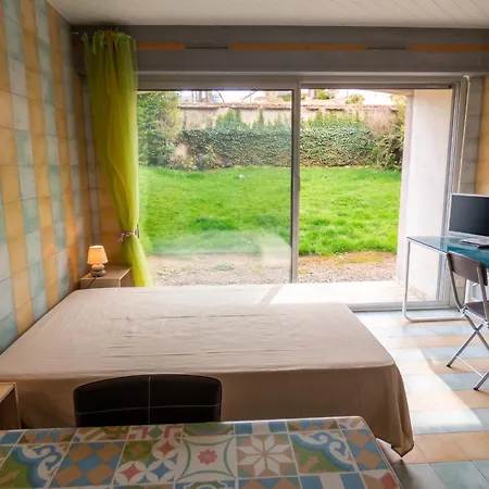 Dans - 25 M² Avec Terrasse Et Parking 公寓